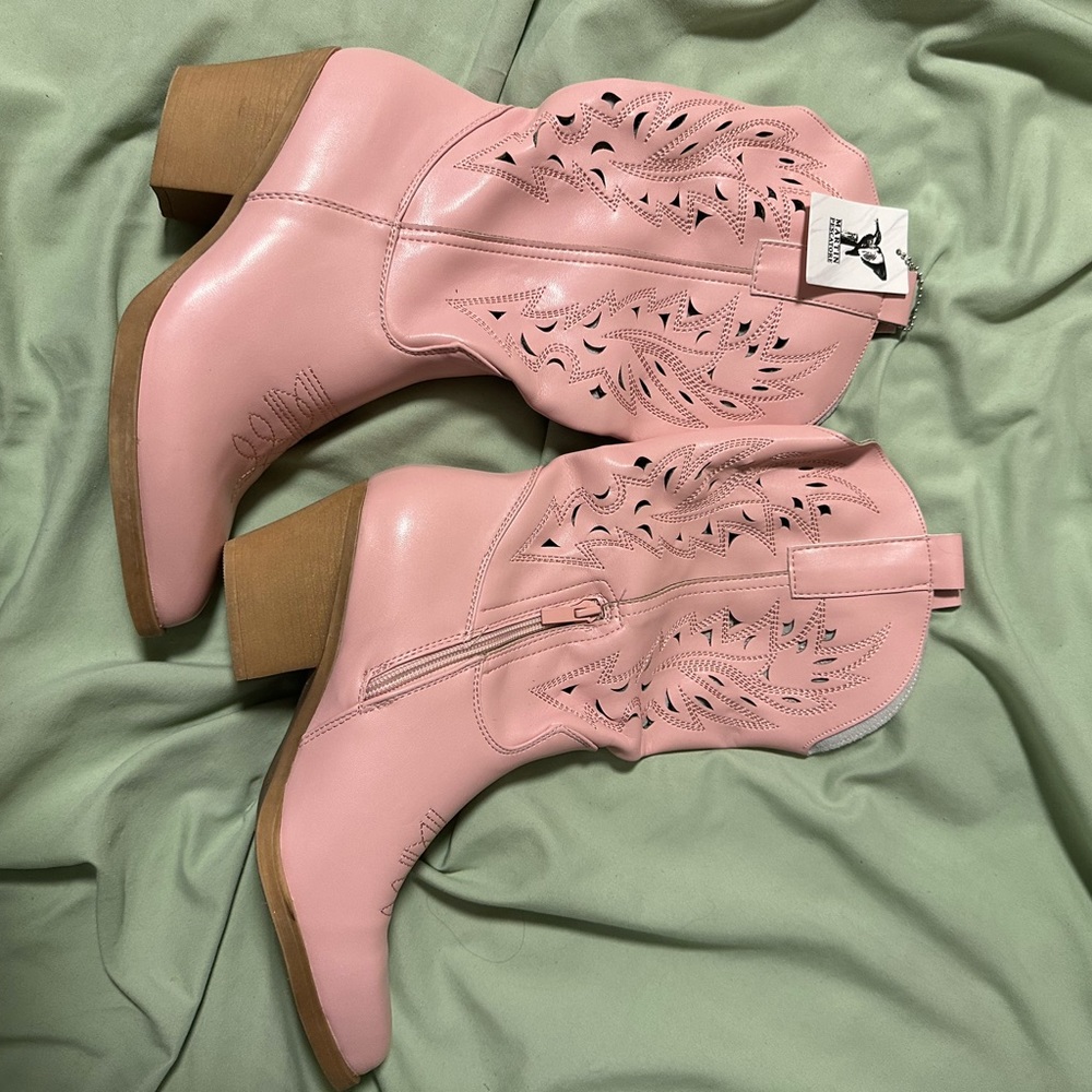Brand New Cowboy / Cowgirl Boots